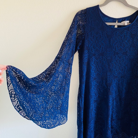 Banquet Dress - Picture 6 of 6